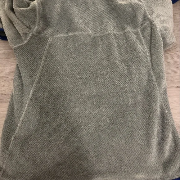 Patagonia Re-Tool Snap Fleece Pulllover - Picture 4 of 5